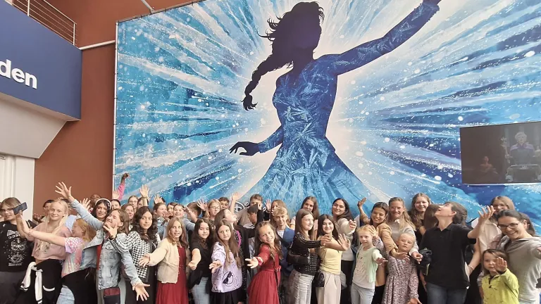 Gruppenbild Musicalfahrt Eisk�nigin