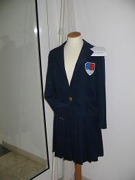 Alte Schuluniform