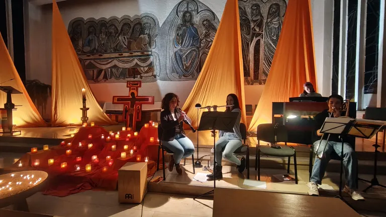 Taiz�-Gebet in der Kapelle