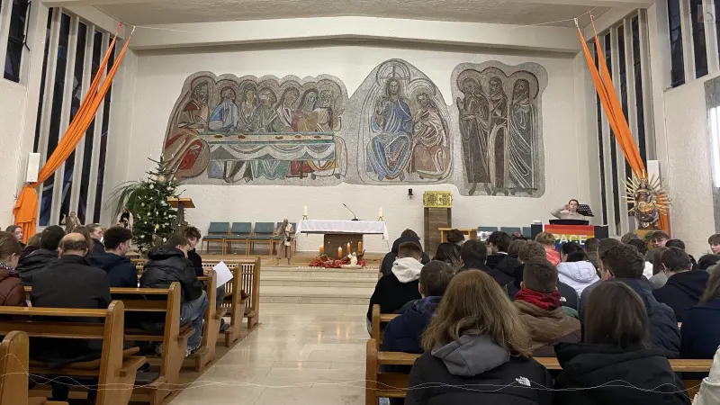 ... in der Kapelle.