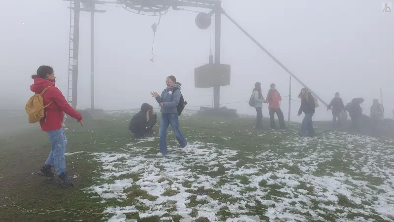 Schneeballschlacht statt Wanderung