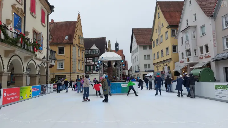 Auf der Eisbahn in Sigmaringen