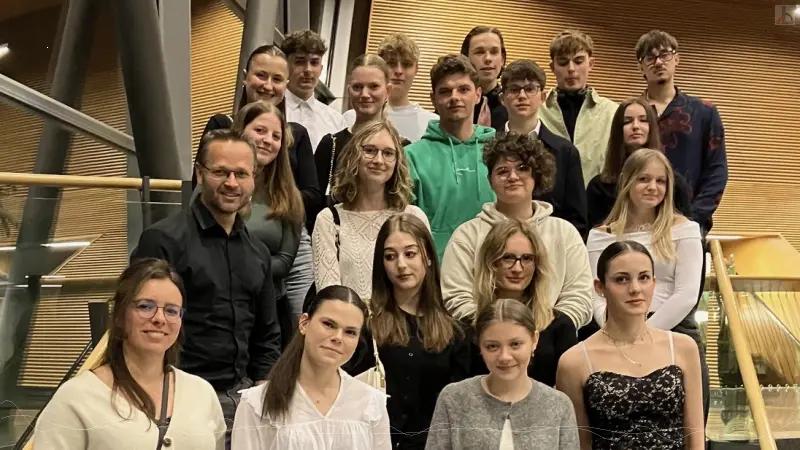 Gruppenbild der Englischkurse J1